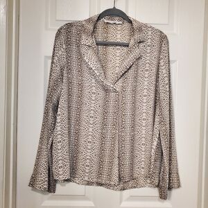 All in Favor Animal Print Blouse Sz L